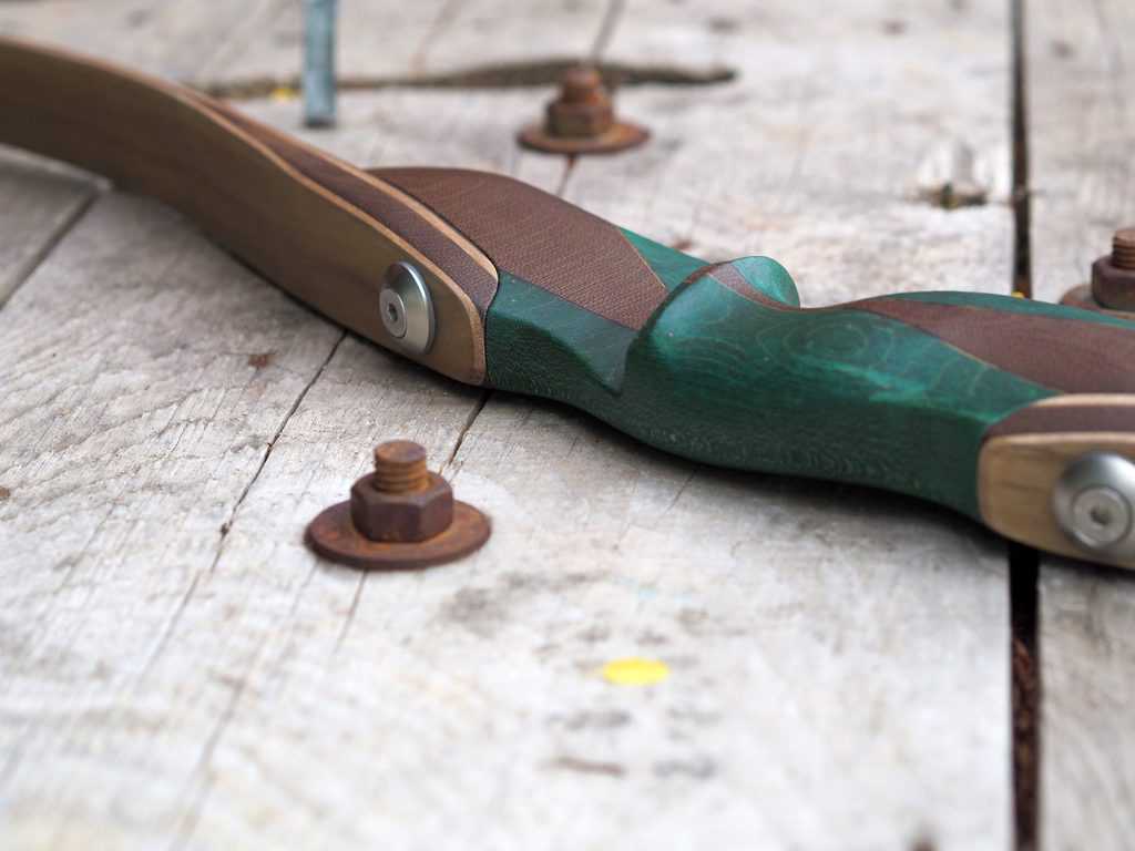 Pasco – dreiteiliger Hybridbogen